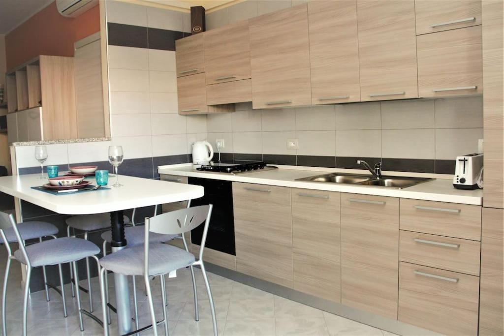 شقة كوارتو سانتيلينا  في La Casa Al Poetto - Iun R0135 المظهر الخارجي الصورة